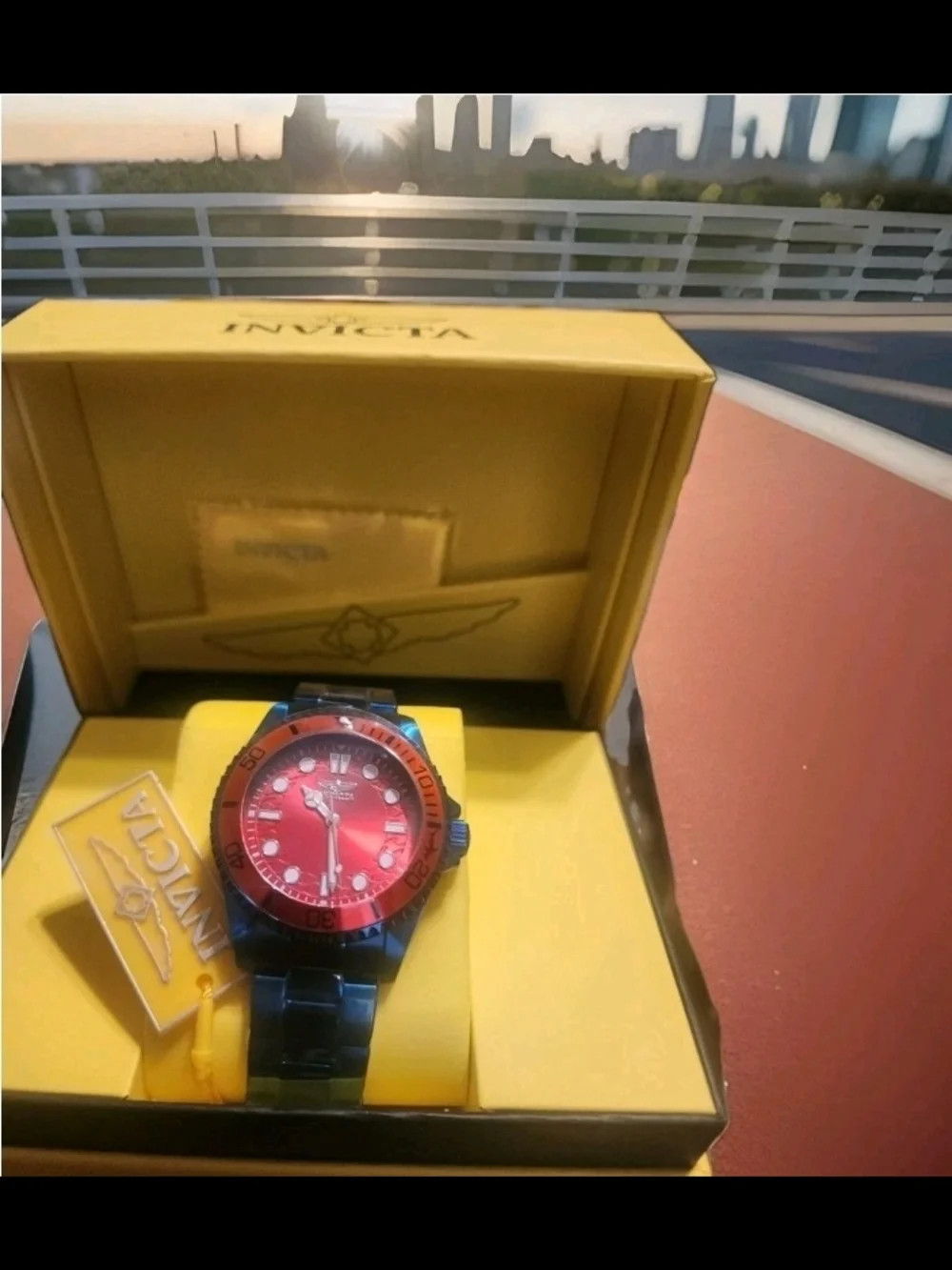 Invicta Pro Diver Spiderman Colors Quartz Diver Watch  Bracelet w/ Box 43mm